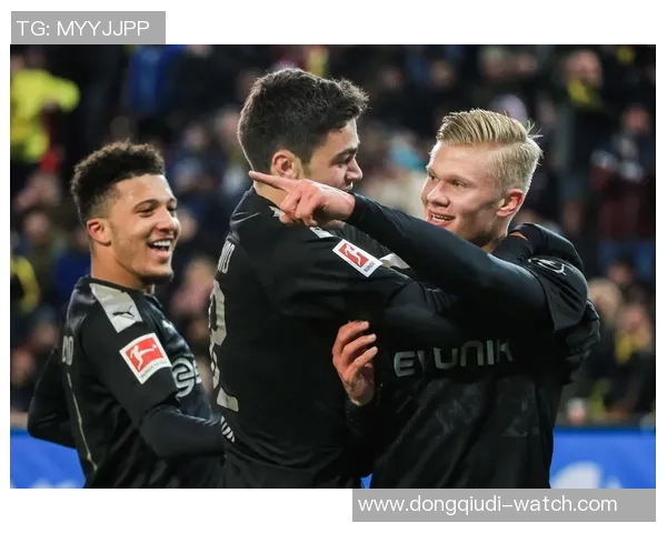 中超赛场巴黎圣日耳曼与莱比锡战平帽子戏法引发全场热烈反响